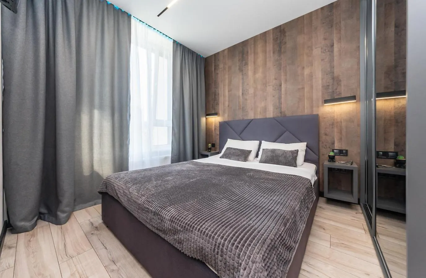 Apartment Апартаменти Метро Вирлиця Kyiv Ukraine